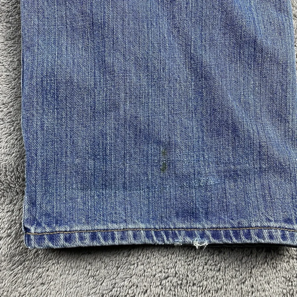 Vintage Levis 529 Straight Jeans Men 38x32 Blue Medium Wash Mid Rise 100% Cotton